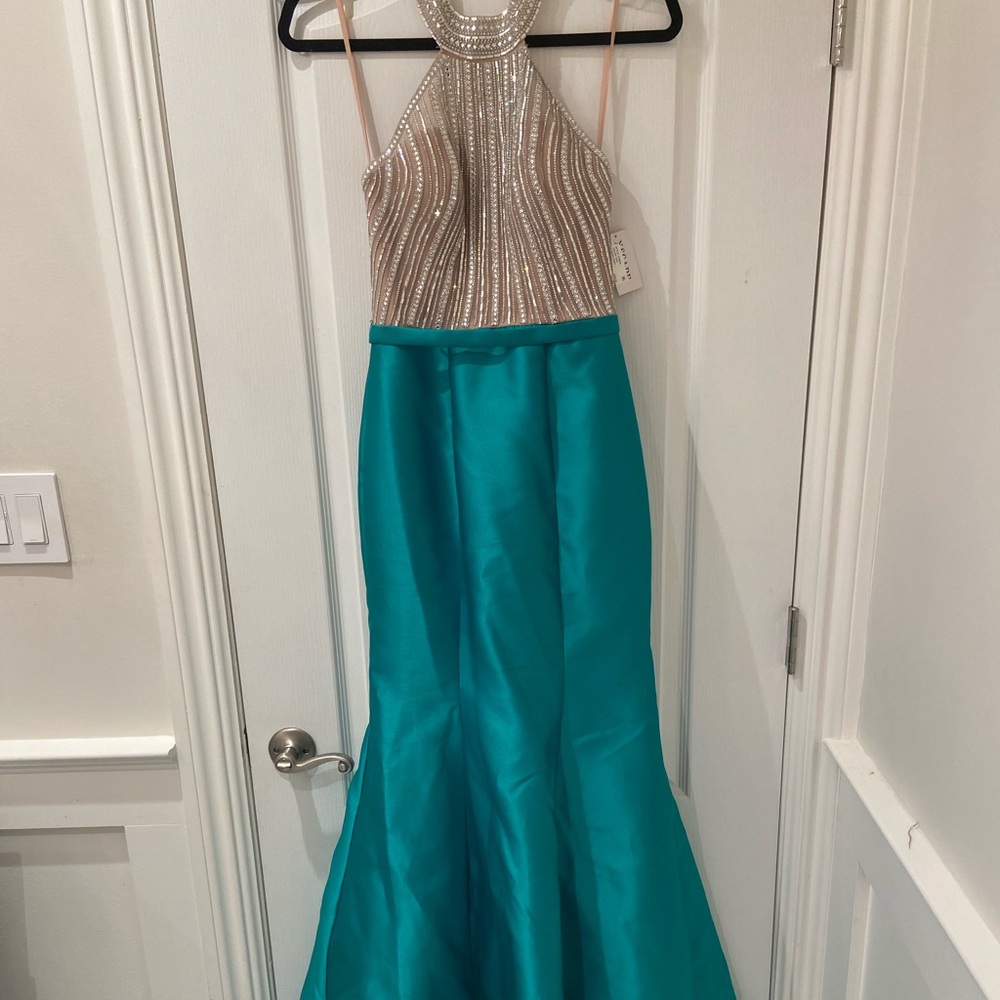 XSCAPE Emerald Mermaid Gown